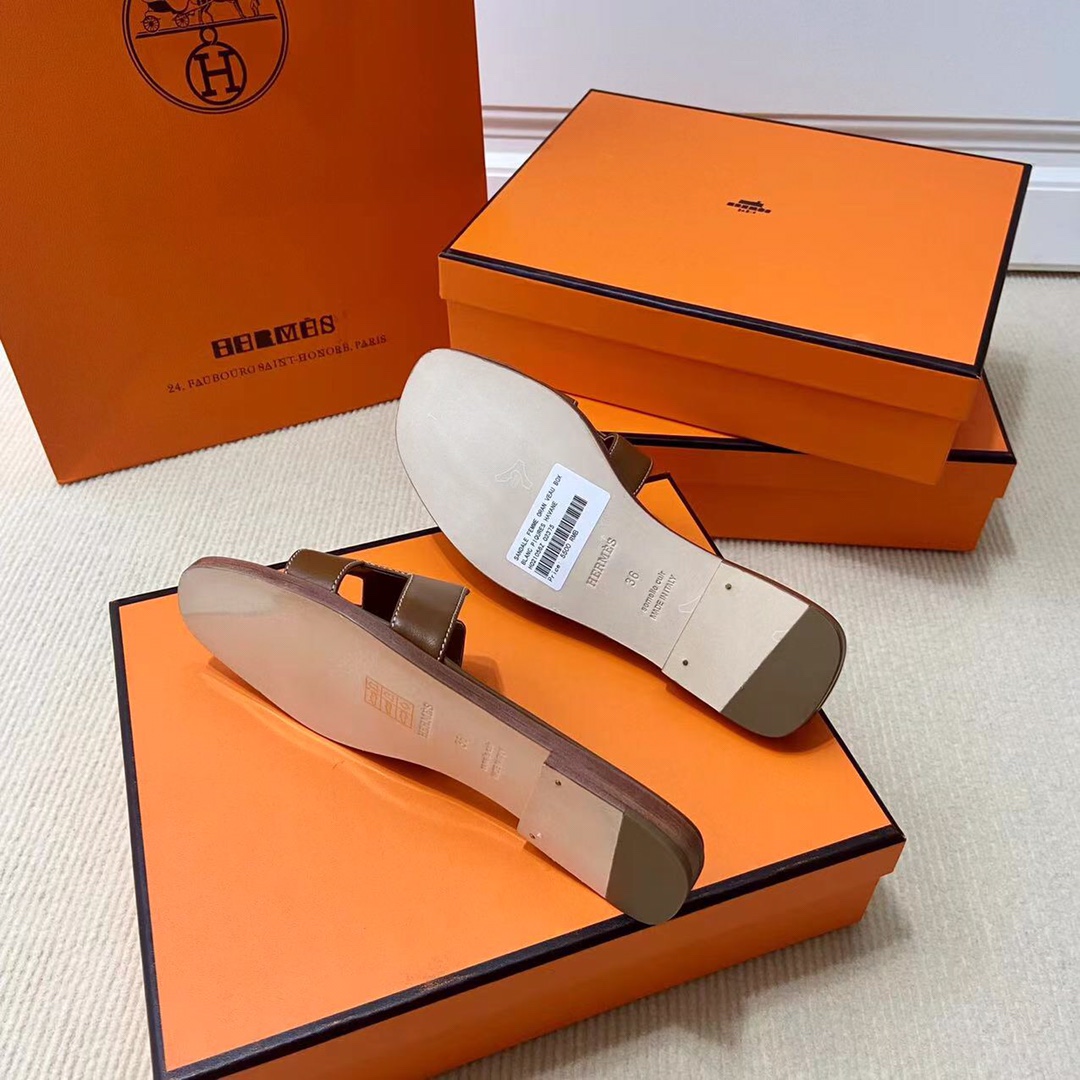 에르메스 올수공 오란 슬리퍼 샌들 스위프트 100